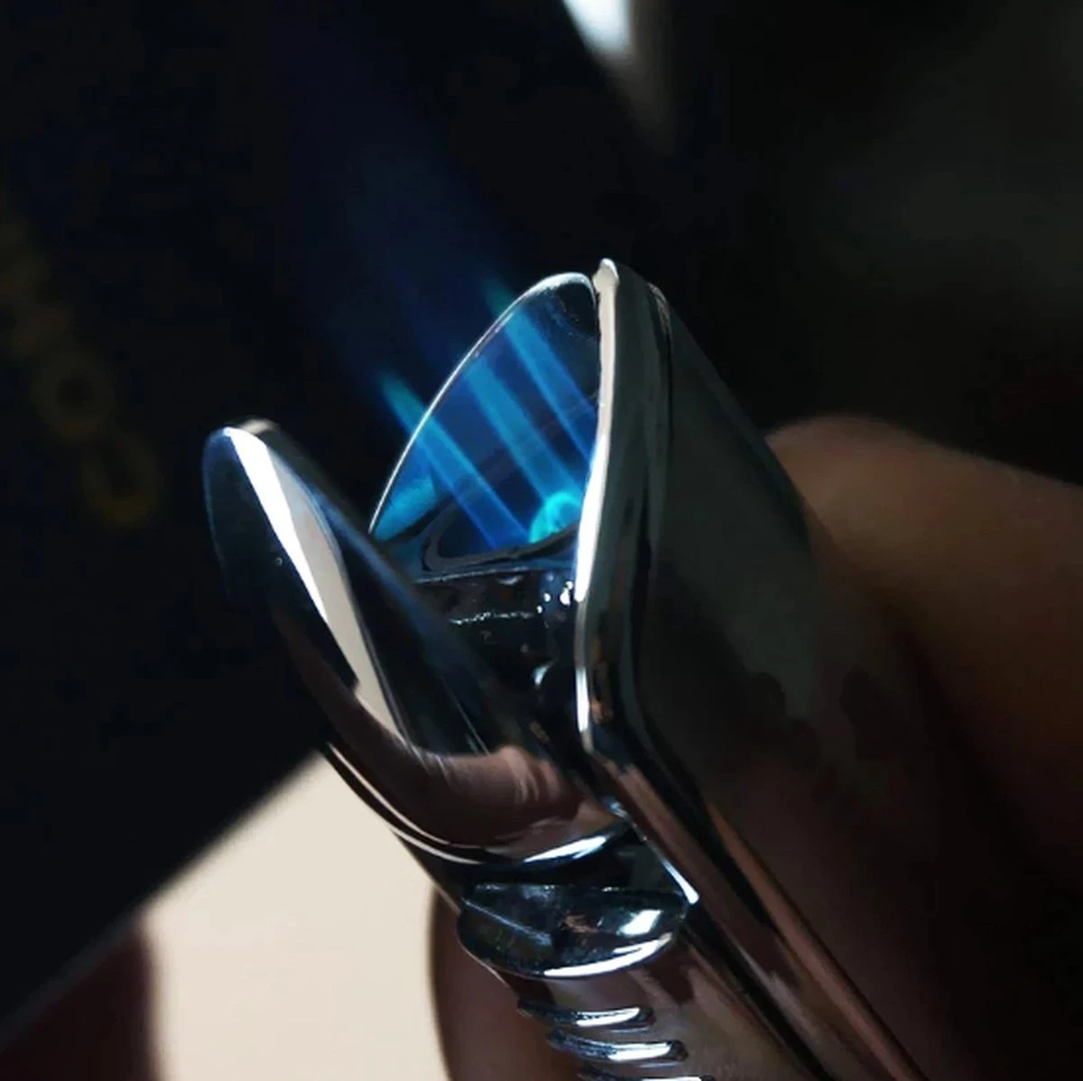 Cohiba® Sigarenaansteker - Sigarenboor - Sigaren - Sigaar - Cohiba Aansteker - Sigarenboor - Sigaren Accessoires - Sigarenknipper - Sigaar Aansteker - Cohiba - Incl. Luxe Geschenkdoos - Zwart - Afbeelding 4