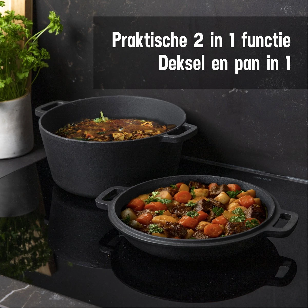 Daumonet Ducasse Gietijzeren Double Use Braadpan - Combi Sudderpan Zwart - 2-in-1 Bak- En Braadpan - PFAS & PFOA Vrij - Rond - Ø 26 Cm - 4,4 Liter - Emaille - Alle Warmtebronnen - Elektrisch - Gas - Halogeen - Inductie - Keramisch - Afbeelding 3