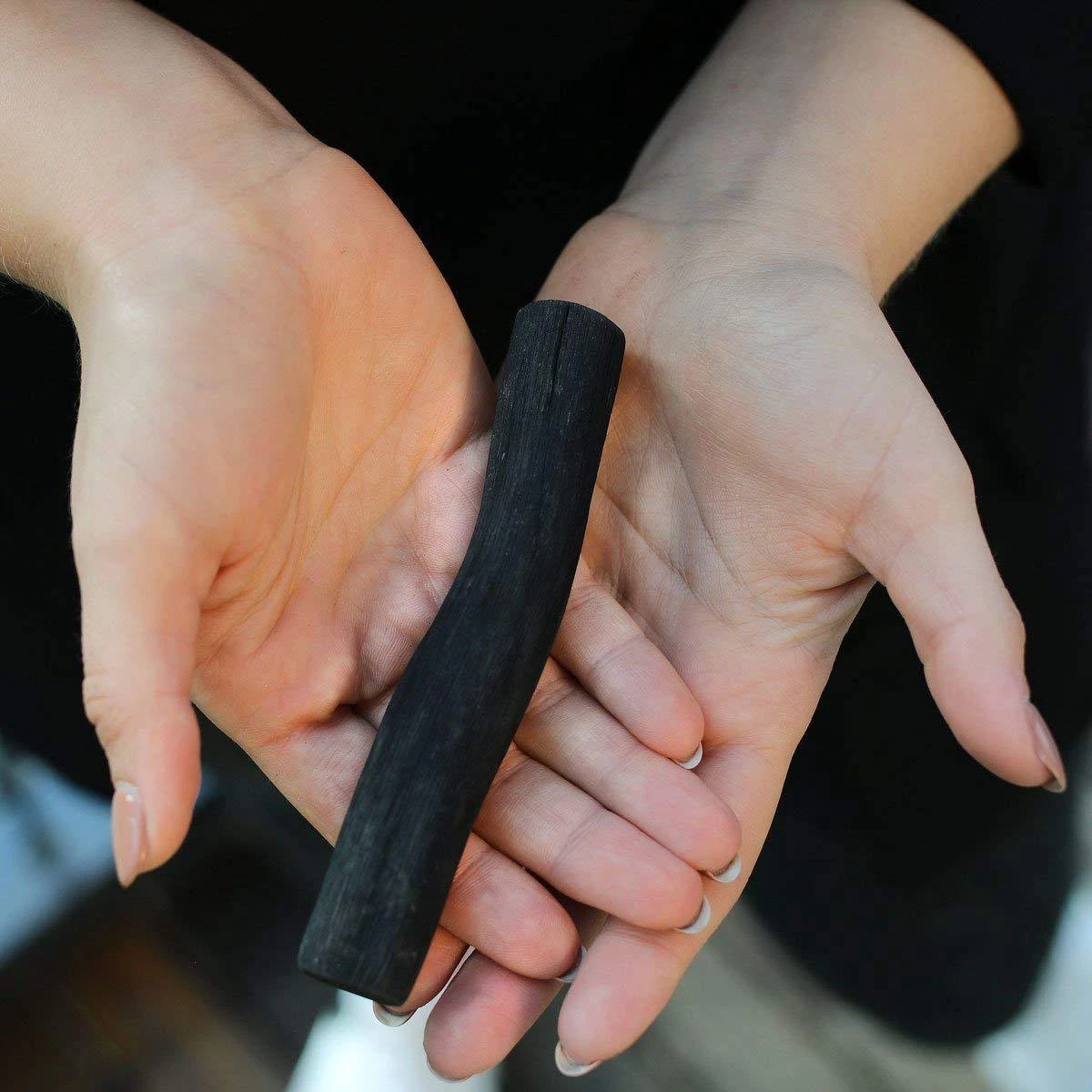 Black + Blum Binchotan Active Charcoal For Eau Good Water Bottles 4-pack - Afbeelding 4