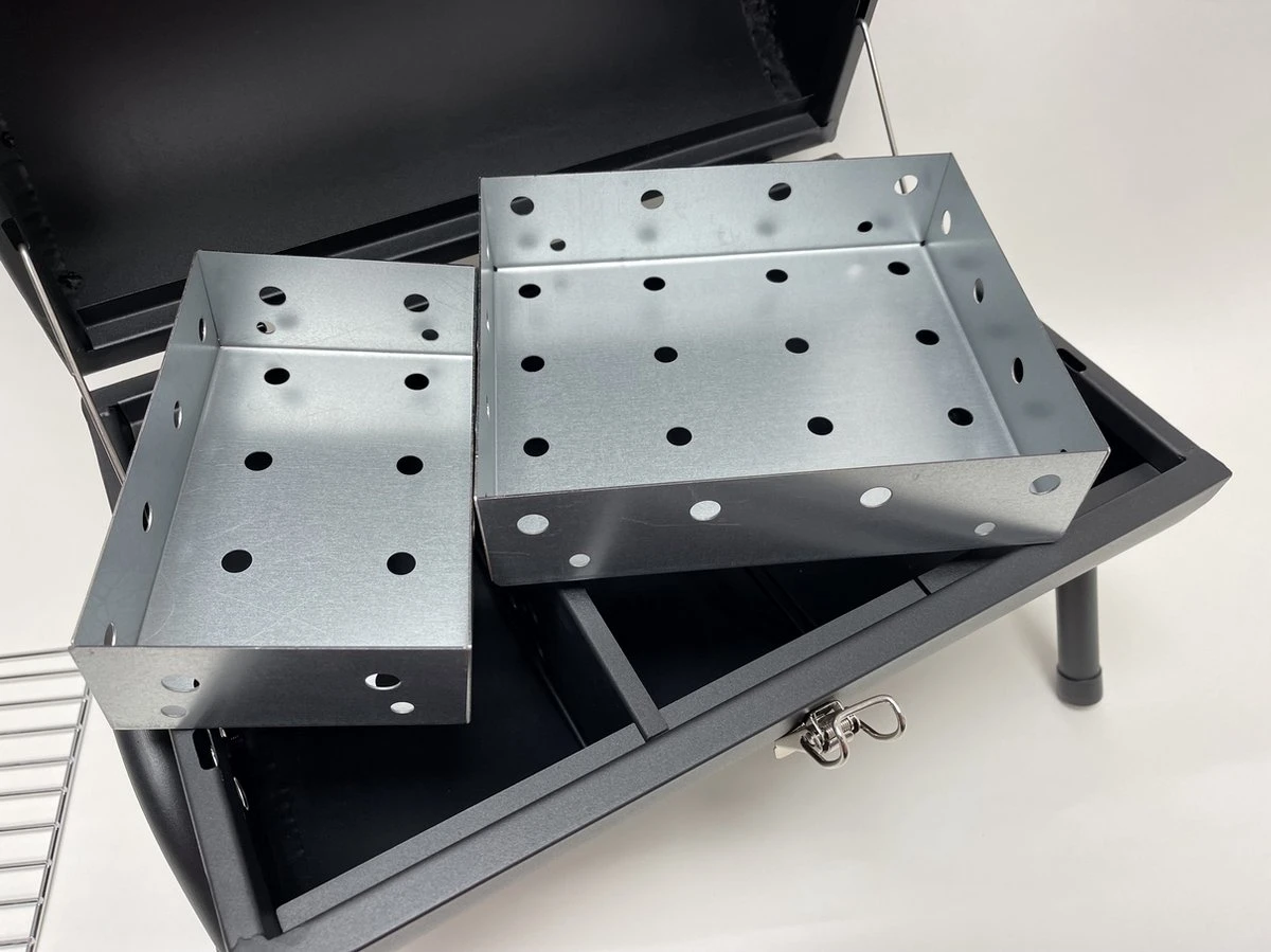 Compacte Draagbare Kolen BBQ Van Wolff BBQ - Handig Voor Op De Camping Op Het Strand Of In Een Park - Smoker Barbecue - Draagbare Lichtgewicht Bbq - Met Thermometer En Lucht Doorvoer. Laat Je Vlees Langzaam Garen. - Afbeelding 7