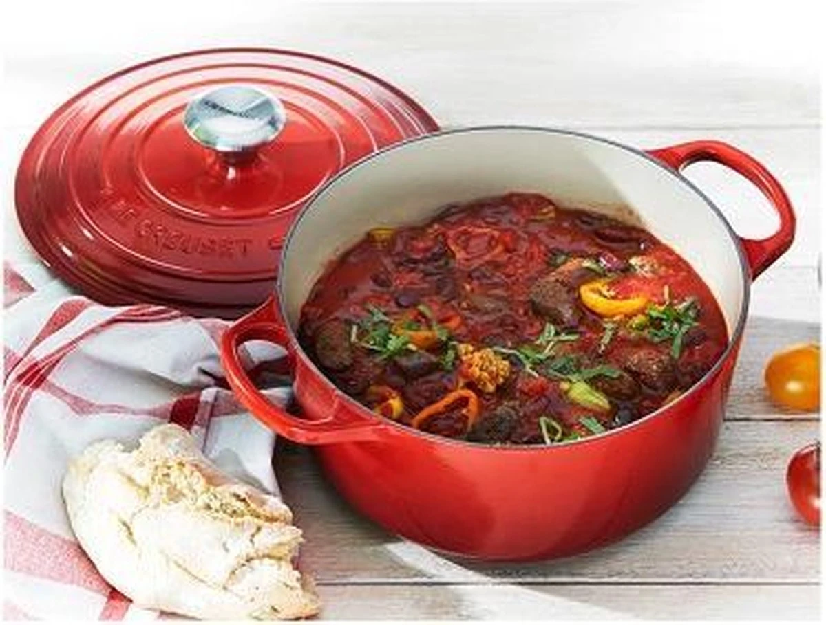 Le Creuset Signature Braadpan - 4,2 L - 24 Cm - Kersenrood - Afbeelding 13