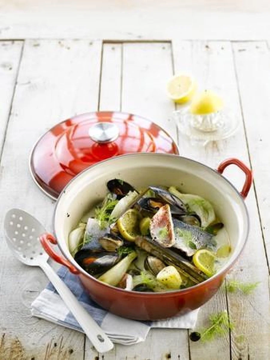 Le Creuset Braadpan Faitout Tradition Kersenrood - ø 24 Cm / 3 Liter - Afbeelding 7